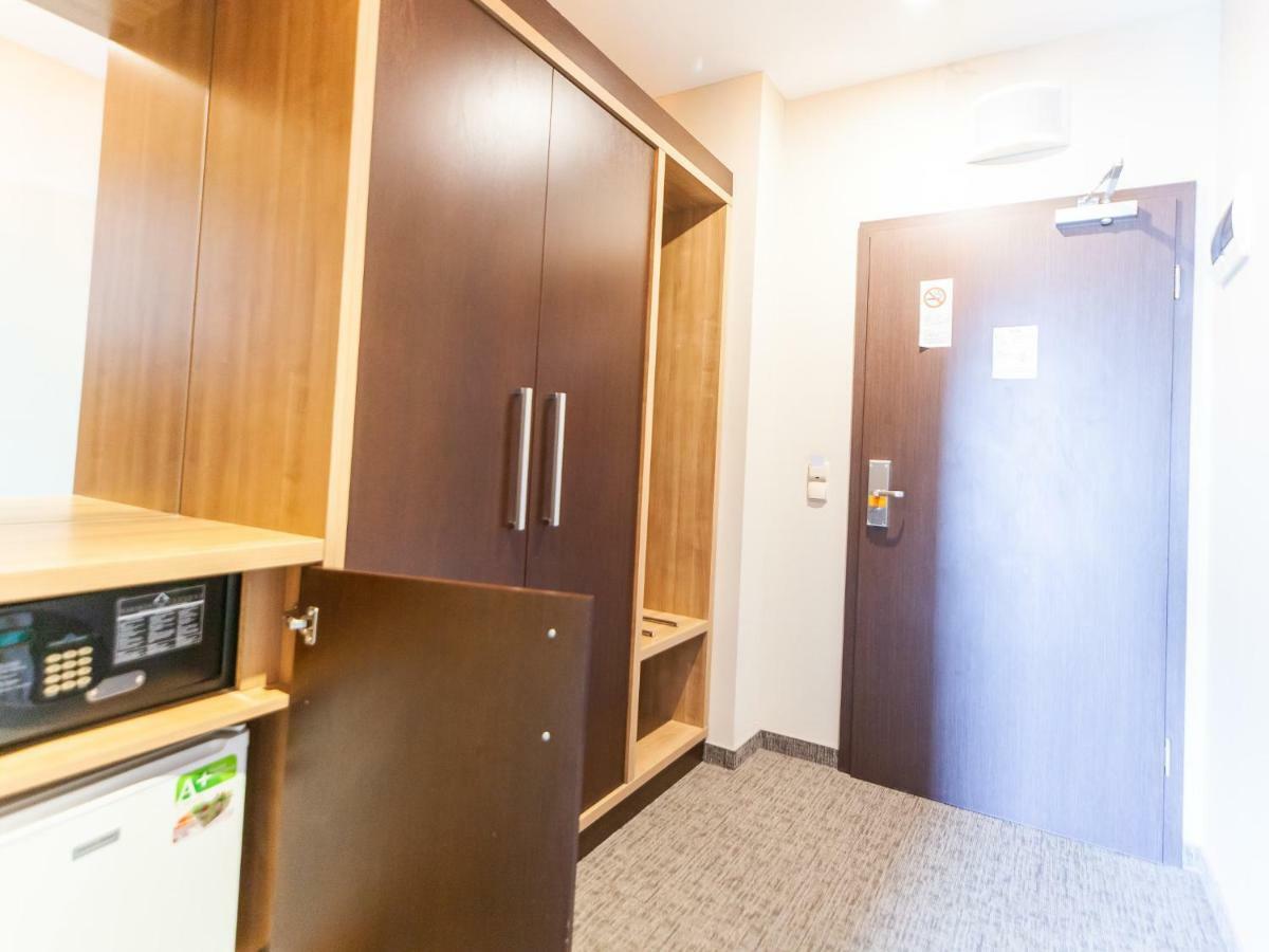 Apartament Hotelowy Delux W Kolobrzegu Ul Kosciuszki 16 Pobyt 7 Nocy 20 Procent Rabatu ,4 Dni 10 Procent Rabatu Екстер'єр фото